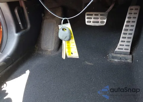 2016 Hyundai Veloster from USA, damaged, VIN KMHTC6AD8GU285909